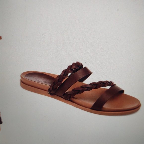 Journee Collette Sandal - Picture 2 of 4